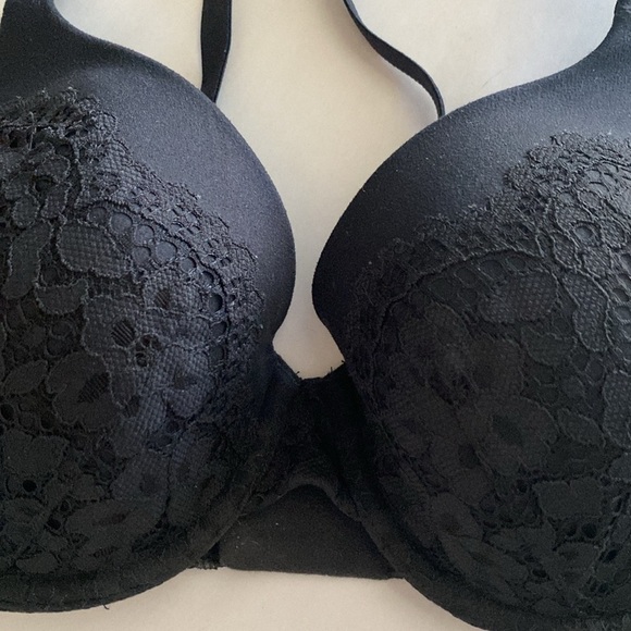 Body by Victoria Lace Bra Lined Perfect Coverage Black size 36C underwire - Picture 3 of 8